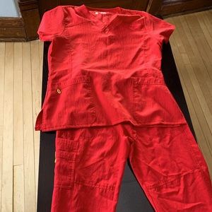 WonderWink four stretch scrub set